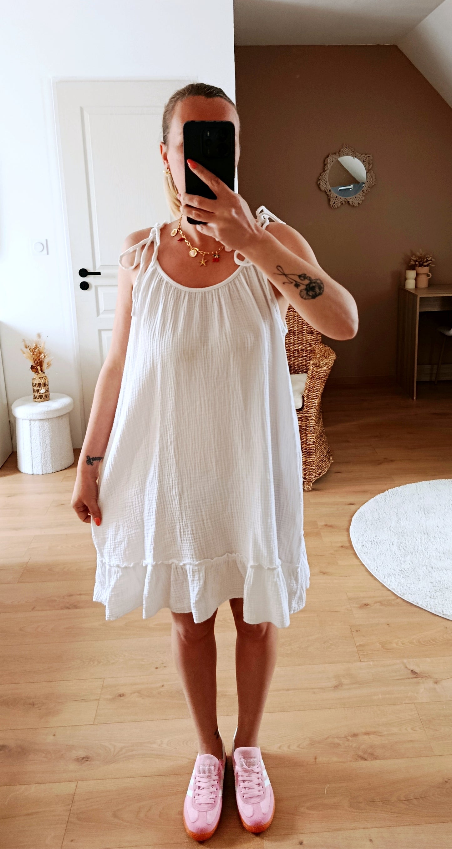 Robe Moly